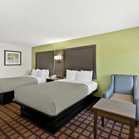 Quality Inn Raeford Exterior photo